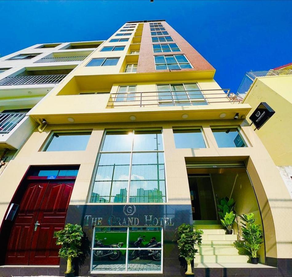 The Grand View Hotel Male Exterior photo