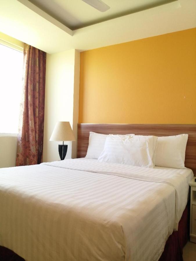 The Grand View Hotel Male Exterior photo